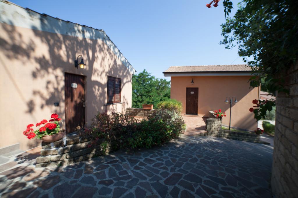 Agriturismo La Molara Sessa Aurunca Εξωτερικό φωτογραφία